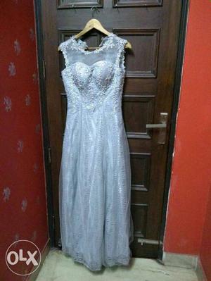 Beautiful western gown in just half rate of its