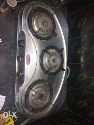 Gas Stove 2 years old in Excellent condition