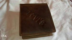 Gift New Brown Levi's Leather Wallets