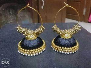 Gold-colored And Black Silk Thread Jhumka Earrings