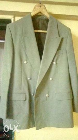 Gray Shawl-lapel Suit Jacket