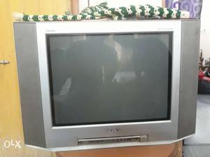 Gray Sony CRT TV Excellence condition