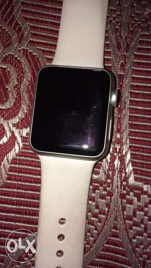 Great Condition Apple Watch S1 White Colour Not