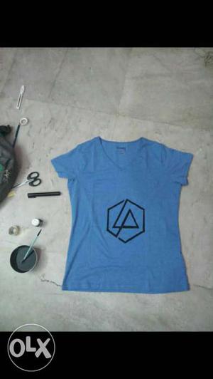 Hand painted LinkinPark logo t-shirt.. Best