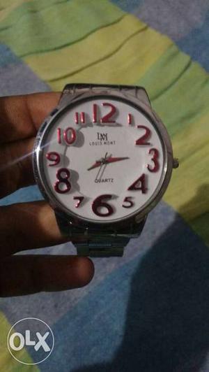 Louis mont (branded company) hand watch.