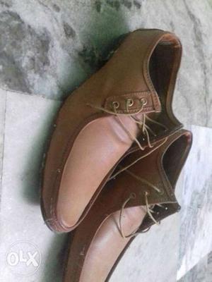 New one day used adjoin step shoes