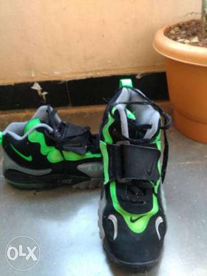 Pair Of Black-green-and-gray Nike Air Running Shoes