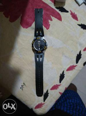 Sonata watch in working condition.Price is