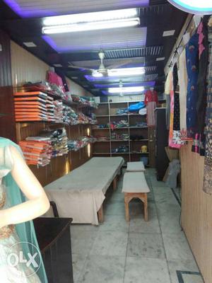 Stock clearance sale in Baltana Shop to be closed
