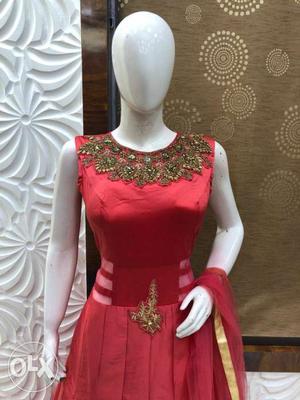 Women's Red Sleeveless Maxi Dres