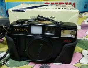 Yashika MF2 super camera