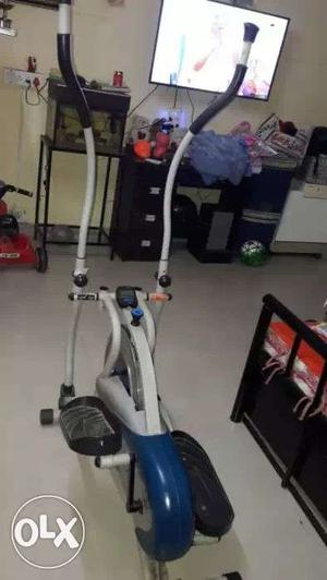 Cross trainer in excellent condition