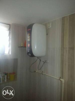Racold water heater