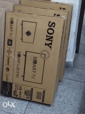 Sony Smart LED 32 inch TV Box