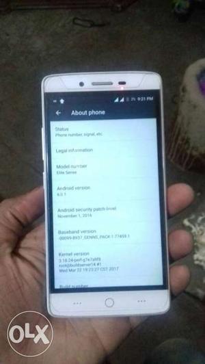 11 month old like a new condition 4g 3gb Ram 32