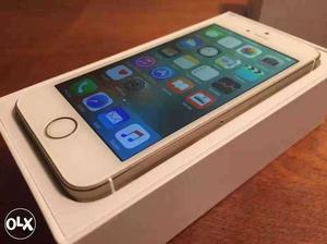 Apple iphone 5s 16gb and 32gb price 10k 2 colour
