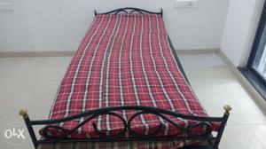 Black And White Plaid Bed Sheet