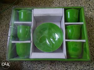 Brand New 6 sets of cup and saucer sets