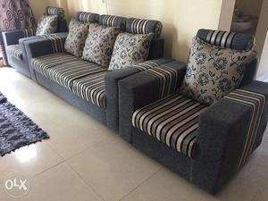 Fabric Sofa with Pillows 3+1+1. Gently Used