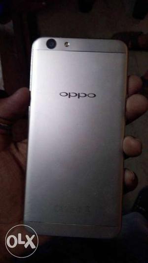 Hello frnds I want to sell my oppo f1s cell phone