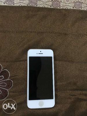 Iphone 5, very good condition without any