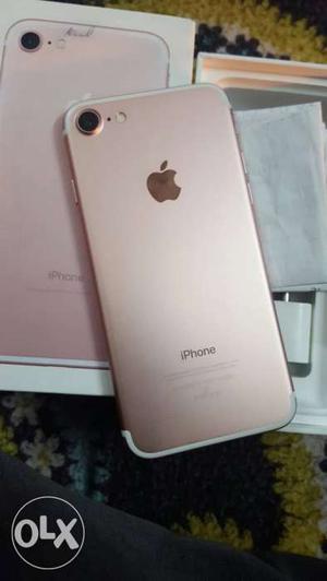 Iphone 7 32gb rose gold with box charger bill 1