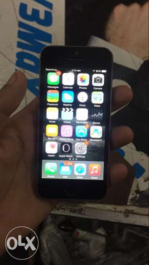 Iphone6 16 gb space grey colour with charger and