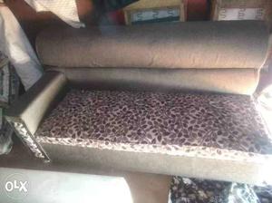 New sofa only 3 setar