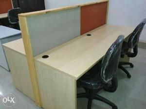 Office workstations available in excellent