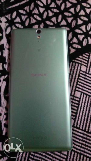 Sony c5 ultra 32 GB 9 month old with all