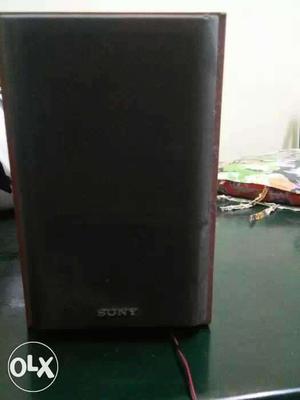 Sony speaker's pair