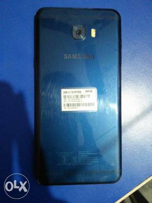 Samsung c7pro ram 4gb rom 64gb bill box chager