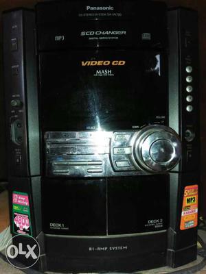 5 CD player with woofer speaker