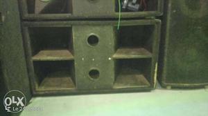 Black 4-hole Speaker Enclosure