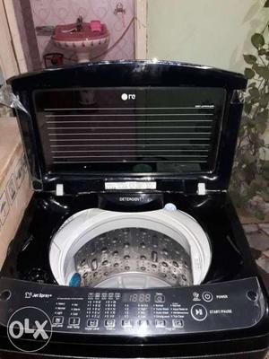 Black And White LG Top-load Washer