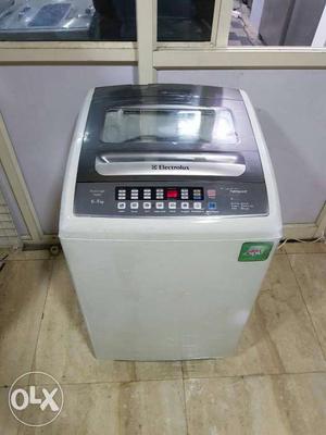 Electrolux aura logic super 6.5kg washing machine with free