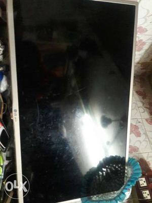 LG Tv 32" Led HD for sale..1 nd half year old tv