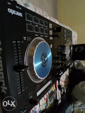 Numark pro3 Serato DJ Controller