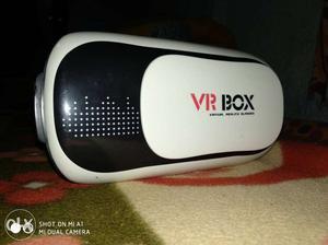 White And Black VR Box Headset Screenshot