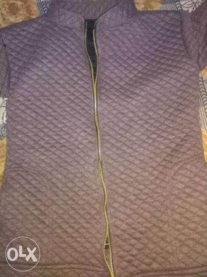 Girl's jacket extremely new condition i havnt