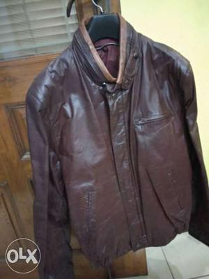 Leather Jacket In Good Condition Brown Color Size