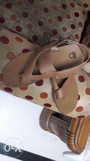 United colour of beneten sandals size 10 men original and