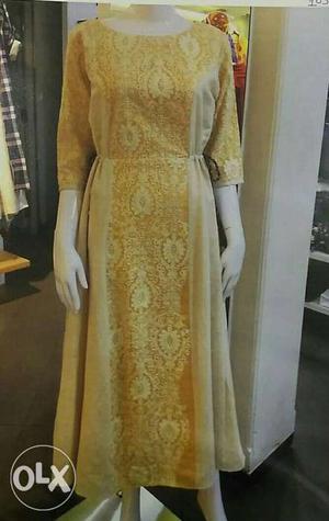 Women's Yellow Floral Scoop-neck Long-sleeve Dress