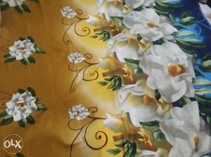 Beautiful flora print bed sheeets per peice 650