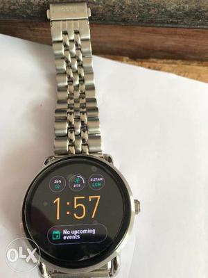 Fossil smart watch series 1 Grey colour..box nd