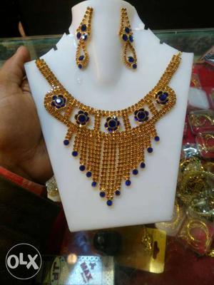 Gold-colored Blue Gemstone Chandelier Necklace With Earrings