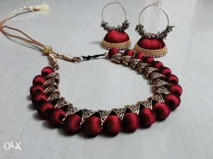 Silk thread bail necklace with earrrings