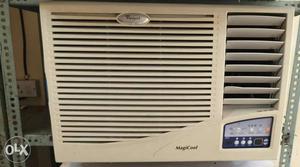 Whirlpool 1.ton Window ac only 2 year used white