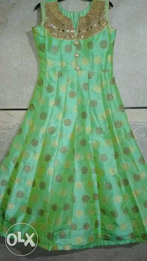Women's Green And Brown Polka-dot Sleeveless Dress