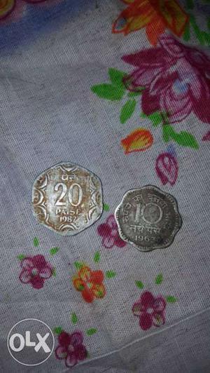 2 coins old 20 paisa 10 paisa
